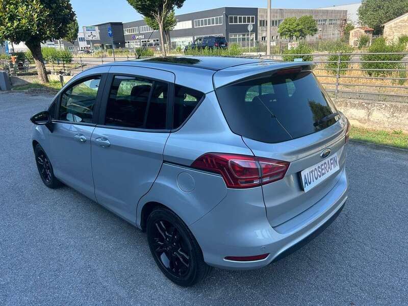 Usata Ford B-MAX Titanium 75 CV (55 kW) 2017 Argento Monovolume