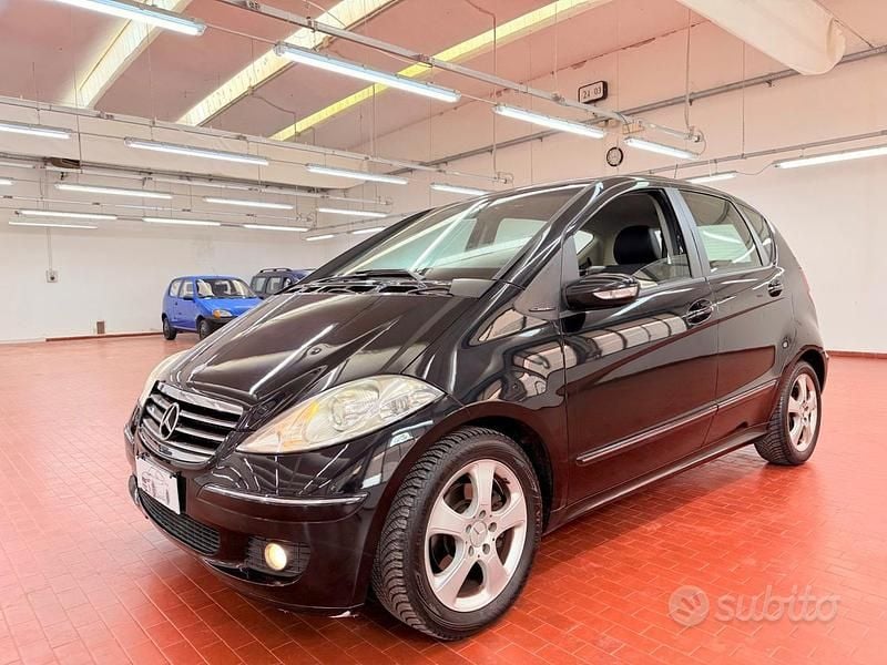 Usata Mercedes A180 109 CV (80 kW) 2007 Nero Berlina