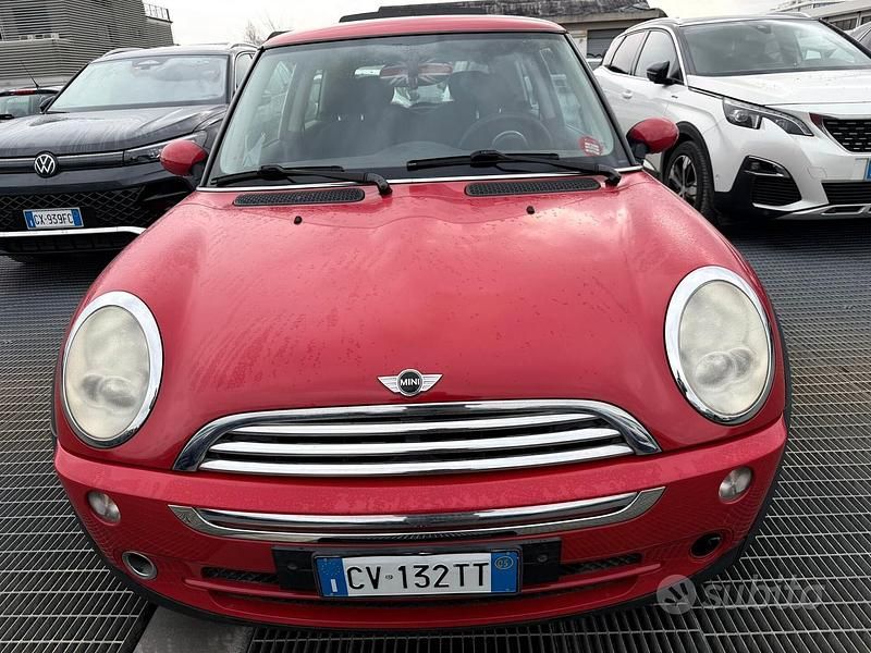 Usata Mini Cooper Coupé 115 CV (84 kW) 2005 Rosso Coupé