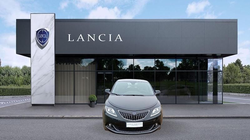 Usata Lancia Ypsilon S 69 CV (50 kW) 2024 Nero vesuvio Utilitaria