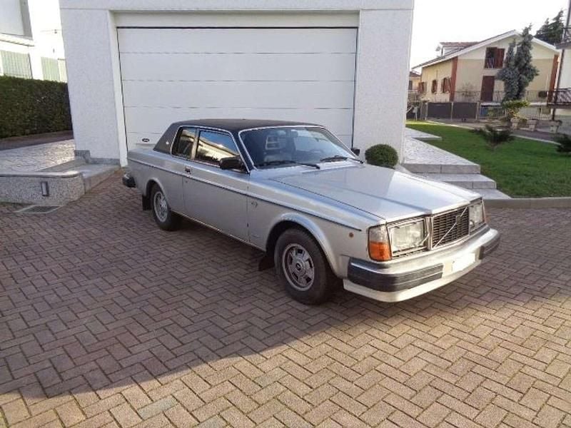 Usata Volvo 262 140 CV (102 kW) 1979 Other Coupé