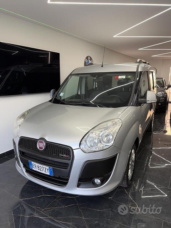 Grigio Usata 2013 Fiat Doblò Monovolume | 5499 € (Ottimo prezzo) - Immagine 1/4