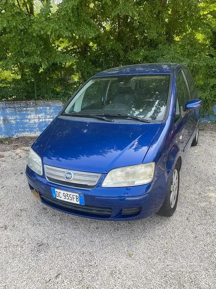 Usata Fiat Idea 90 CV (66 kW) 2006 Monovolume