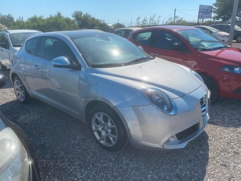 Usata Alfa Romeo MiTo Progression 104 CV (76 kW) 2014 Argento Utilitaria