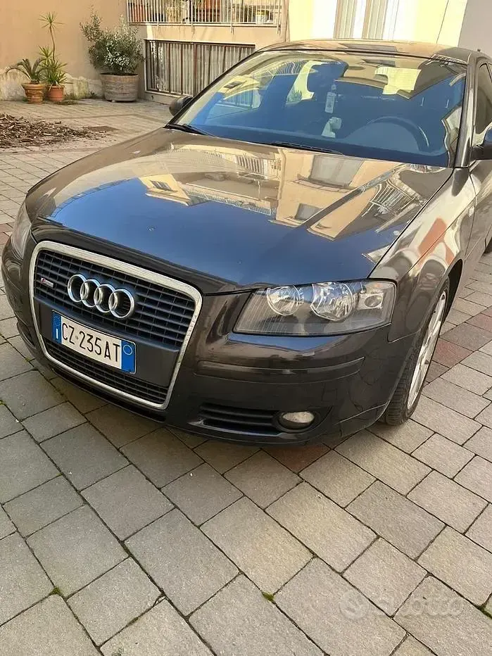 Usata Audi A3 S-Line 140 CV (102 kW) 2005 Grigio Utilitaria