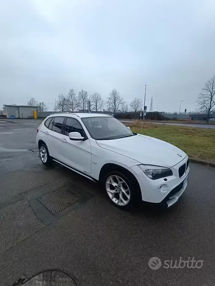 Usata BMW X1 177 CV (130 kW) 2011 Bianco SUV