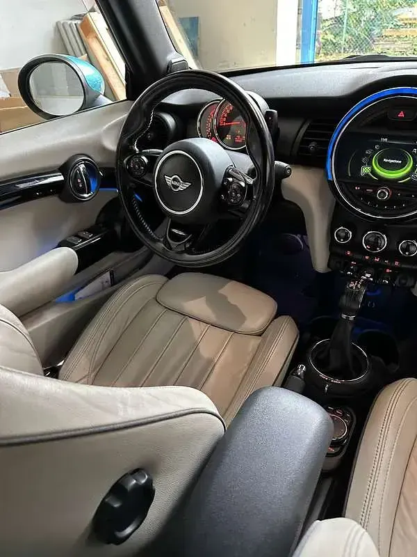 Usata Mini Cooper D Cabriolet 111 CV (81 kW) 2016 Verde Cabrio