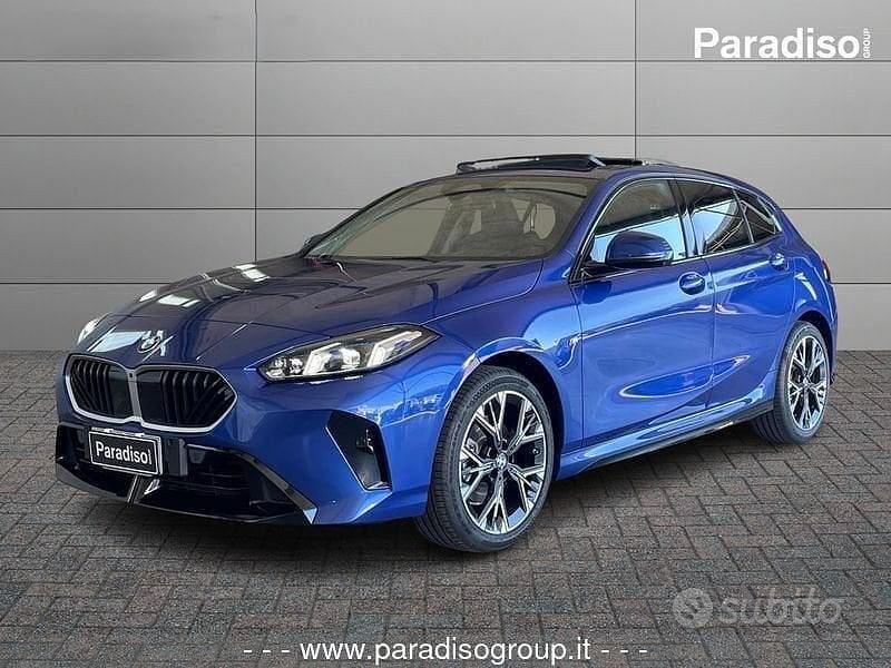 Nuova BMW 120 M Sport 163 CV (119 kW) 2025 Blu Utilitaria