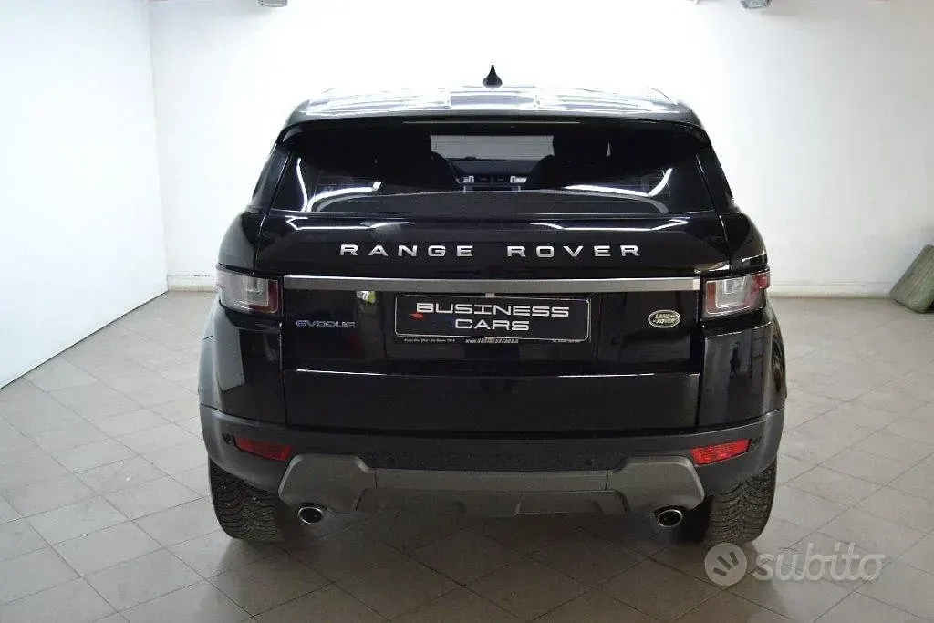 Usata Land Rover Range Rover evoque SE 150 CV (110 kW) 2018 Nero SUV