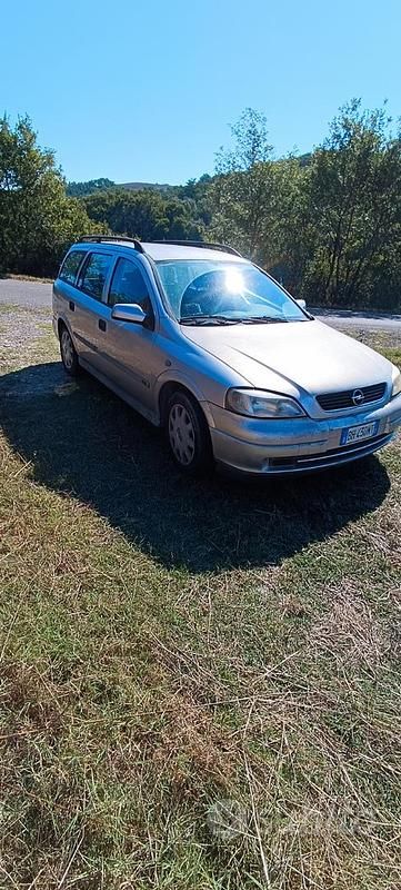 Usata Opel Astra 82 CV (60 kW) 2000 Grigio Station wagon
