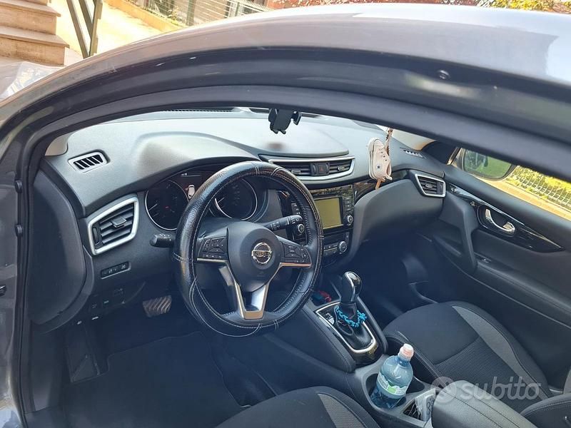 Usata Nissan Qashqai 116 CV (85 kW) 2019 Grigio SUV