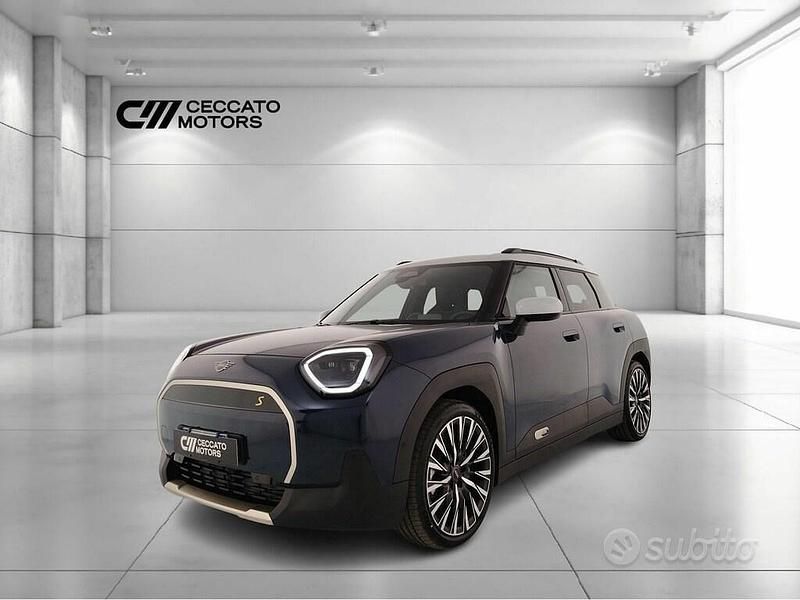Nuova Mini Aceman Favoured 160 kW (218 CV) 2025 SUV