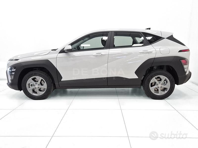 Nieuw Hyundai Kona 115 PK (84 kW) 2025 Wit SUV