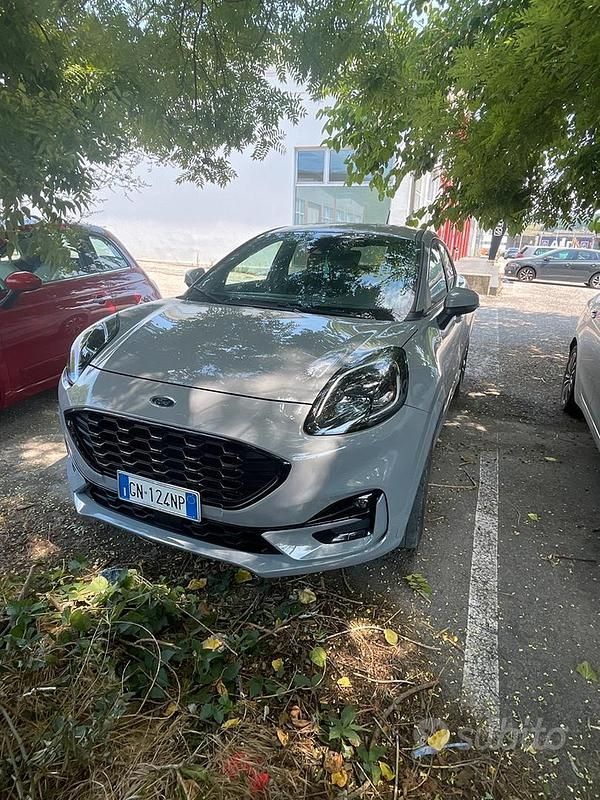 Usata Ford Puma ST-Line 125 CV (91 kW) 2023 Grigio Berlina