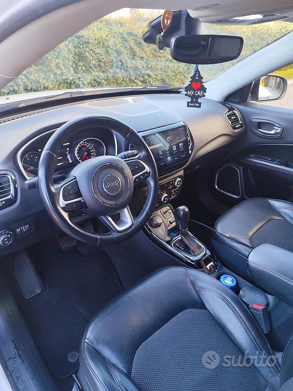 Usata Jeep Compass Limited 140 CV (102 kW) 2018 Bianco SUV