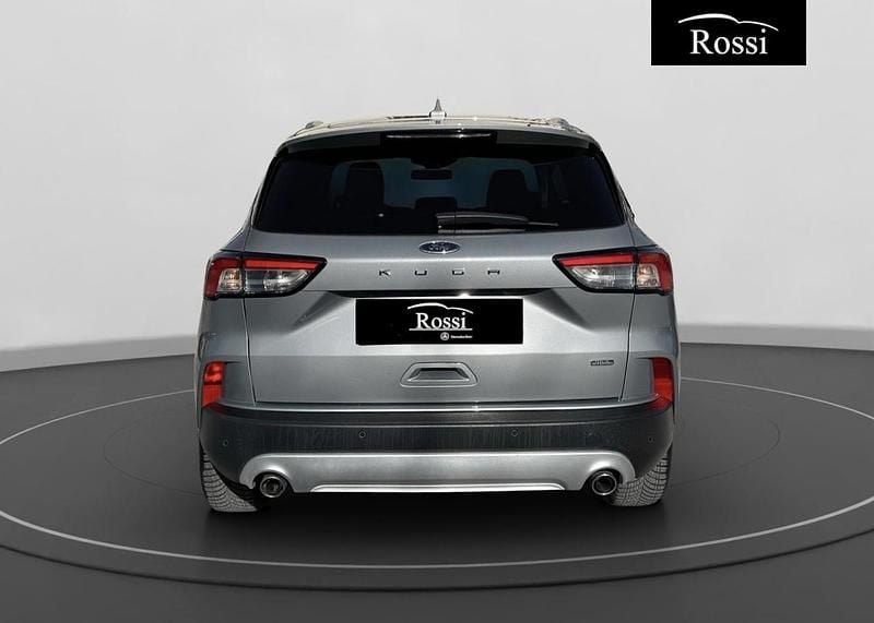 Usata Ford Kuga Titanium 152 CV (111 kW) 2021 Grigio medio SUV