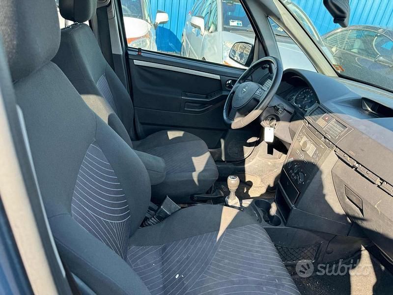 Usata Opel Meriva Cosmo 101 CV (74 kW) 2008 Grigio scuro Monovolume