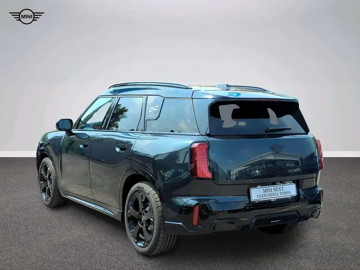 Nuova Mini John Cooper Works Countryman 150 kW (204 CV) 2026 Grigio SUV
