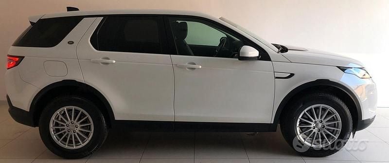 Usata Land Rover Discovery Sport SE 163 CV (119 kW) 2022 Bianco SUV