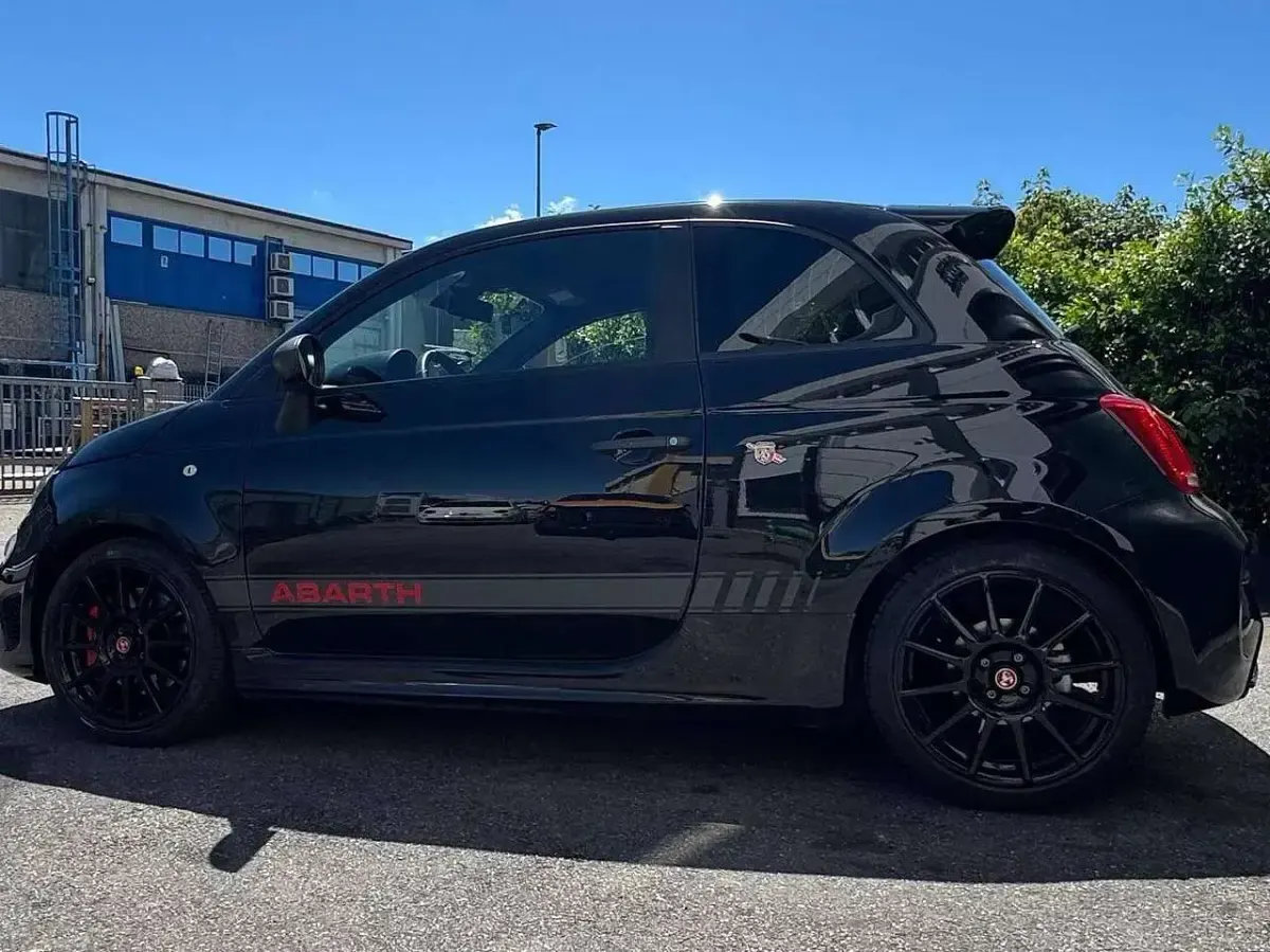 Usata Abarth 595 Competizione 165 CV (121 kW) 2024 Nero Utilitaria