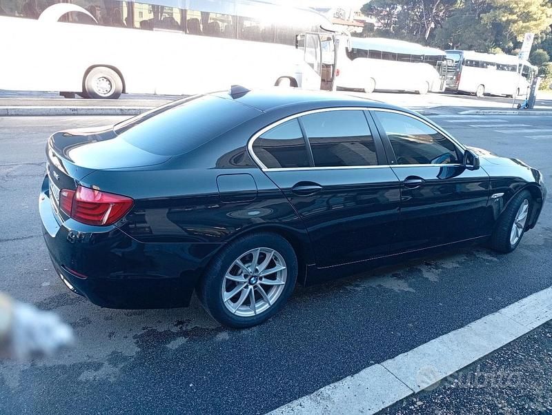Usata BMW 520 Comfort Edition 184 CV (135 kW) 2012 Nero Berlina