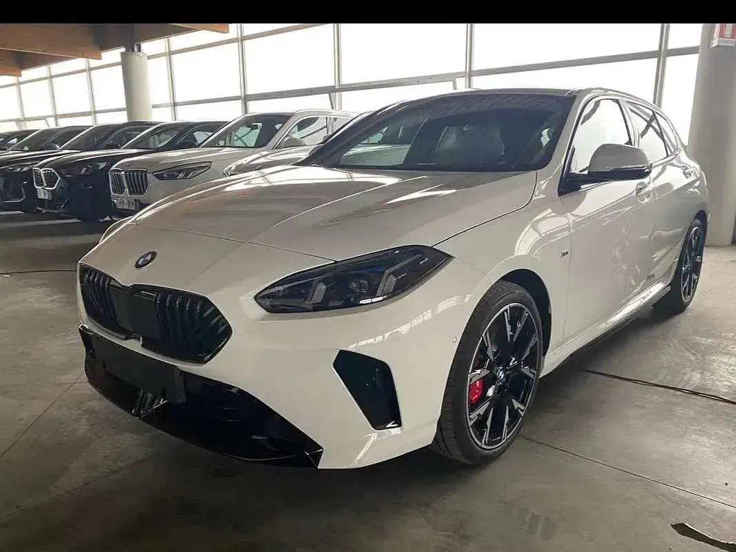 Usata BMW 118 M Sport 150 CV (110 kW) 2024 Bianco Berlina