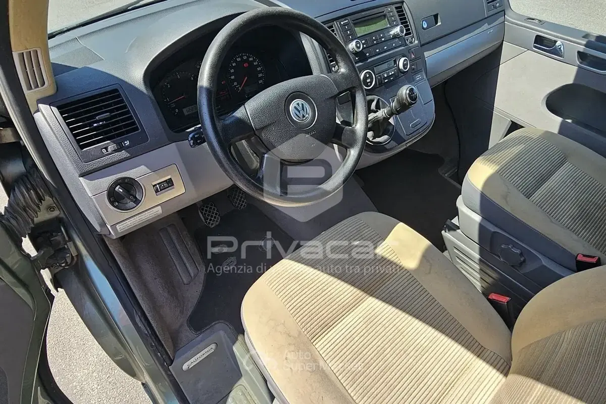 Usata VW Transporter Trendline 131 CV (96 kW) 2009 Gray Furgone