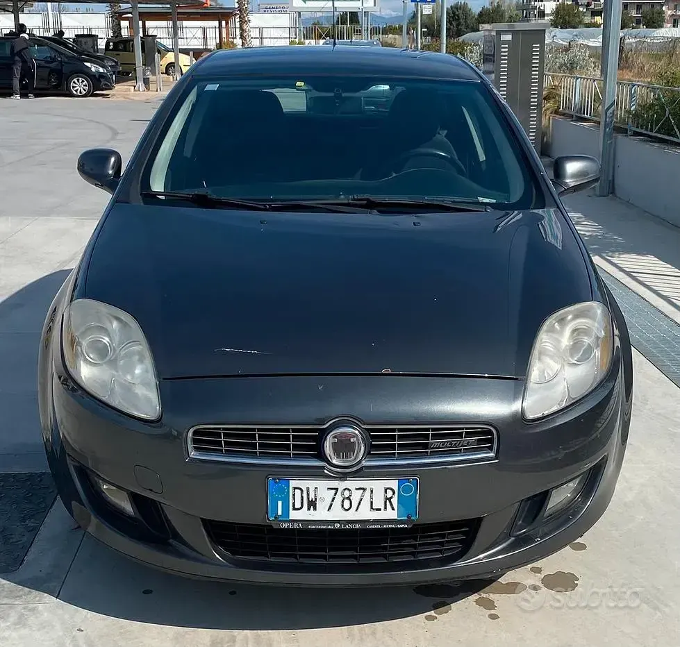 Usata Fiat Bravo 120 CV (88 kW) 2009 Grigio Utilitaria