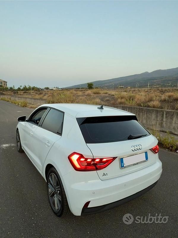 Usata Audi A1 Sportback Ambiente 110 CV (80 kW) 2023 Bianco Utilitaria