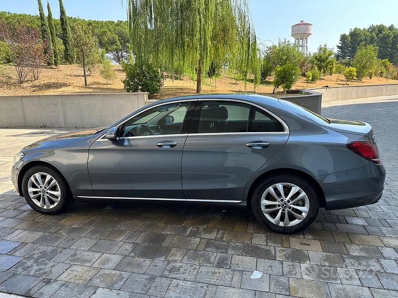 Usata Mercedes C180 2019 Grigio Berlina