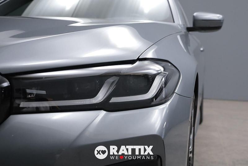 Usata BMW 530e M Sport 184 CV (135 kW) 2023 Grigio Station wagon