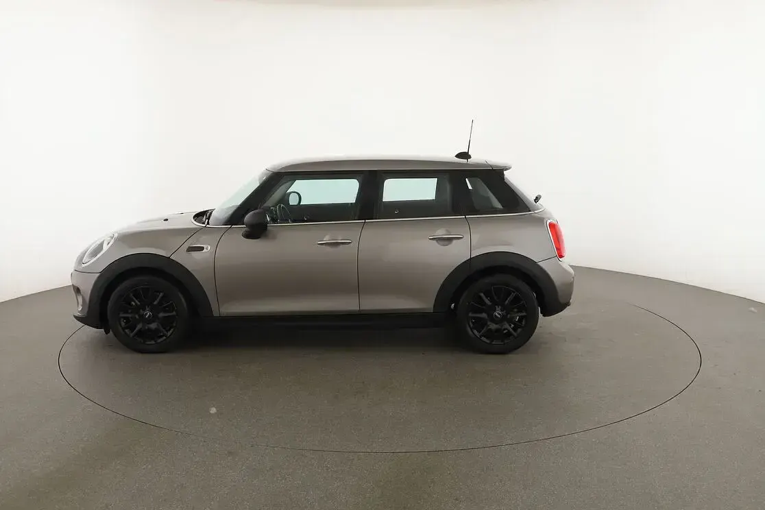 Begagnad Mini ONE 75 HK (55 kW) 2016 Grå Halvkombi