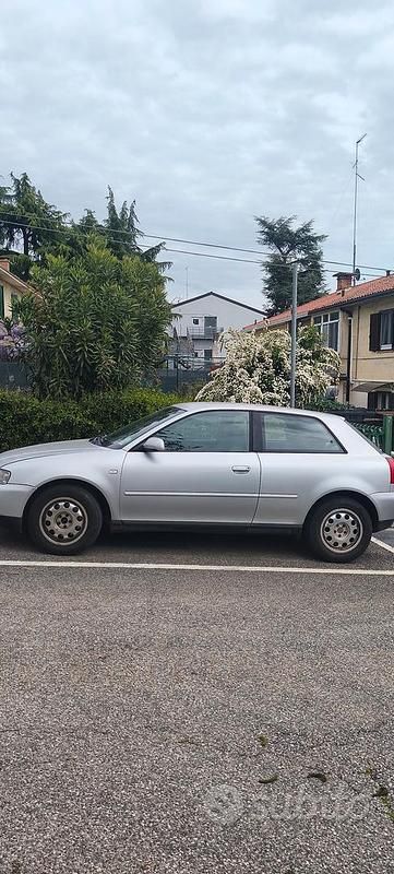 Usata Audi A3 2002 Grigio Utilitaria