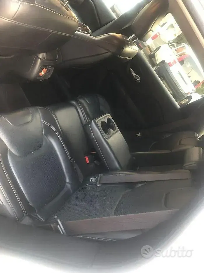 Usata Jeep Cherokee 200 CV (147 kW) 2016 Grigio SUV