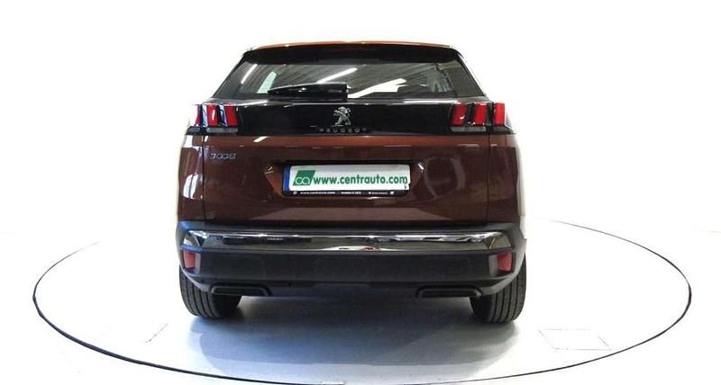 Usata Peugeot 3008 Business-Line 131 CV (96 kW) 2020 Marrone SUV