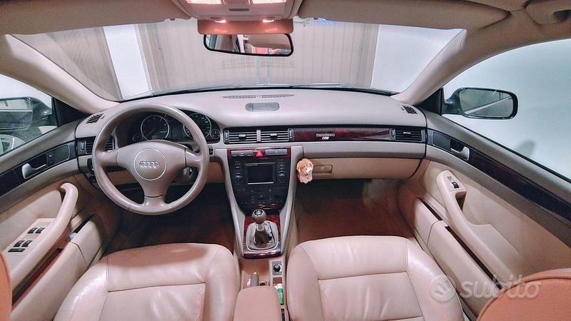 Usata Audi A6 150 CV (110 kW) 2003 Blu Station wagon