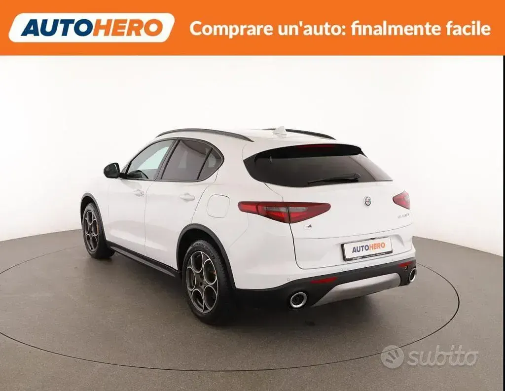 Usata Alfa Romeo Stelvio Executive 190 CV (139 kW) 2019 Bianco SUV