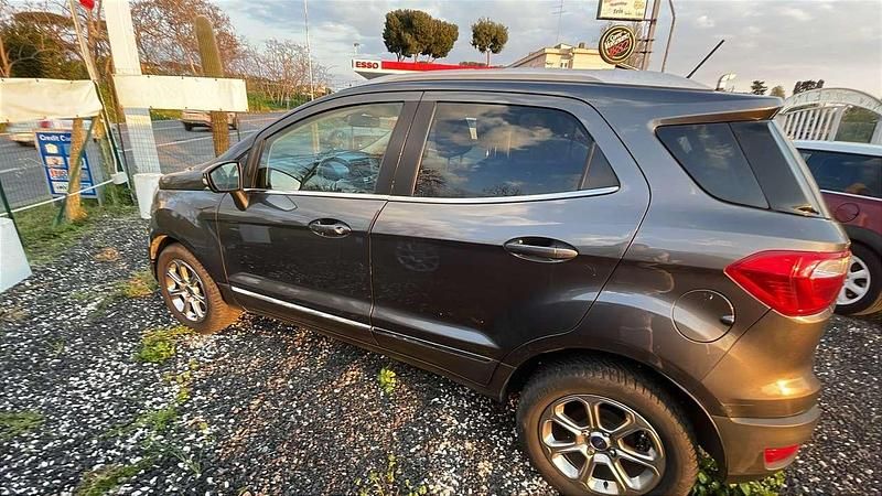 Usata Ford Ecosport ST-Line 125 CV (91 kW) 2019 Tetto nero SUV