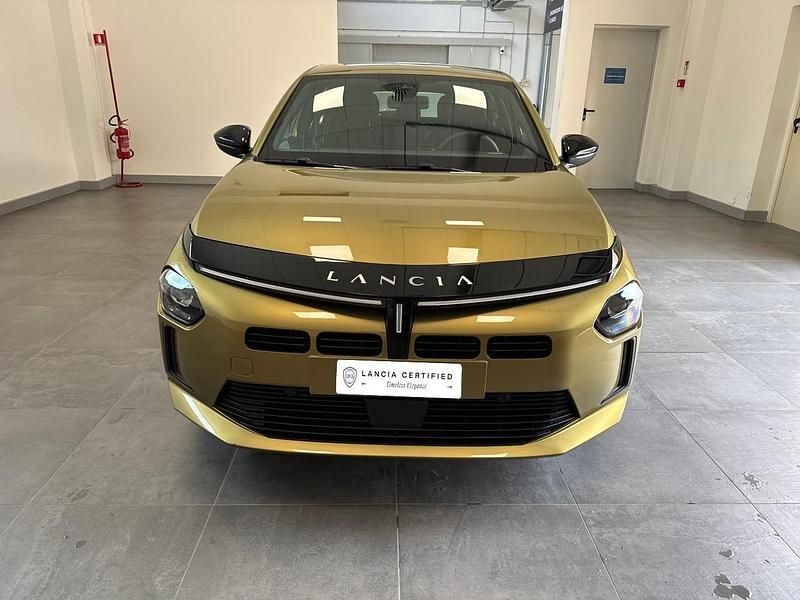 Usata Lancia Ypsilon 101 CV (74 kW) 2025 Giallo Utilitaria
