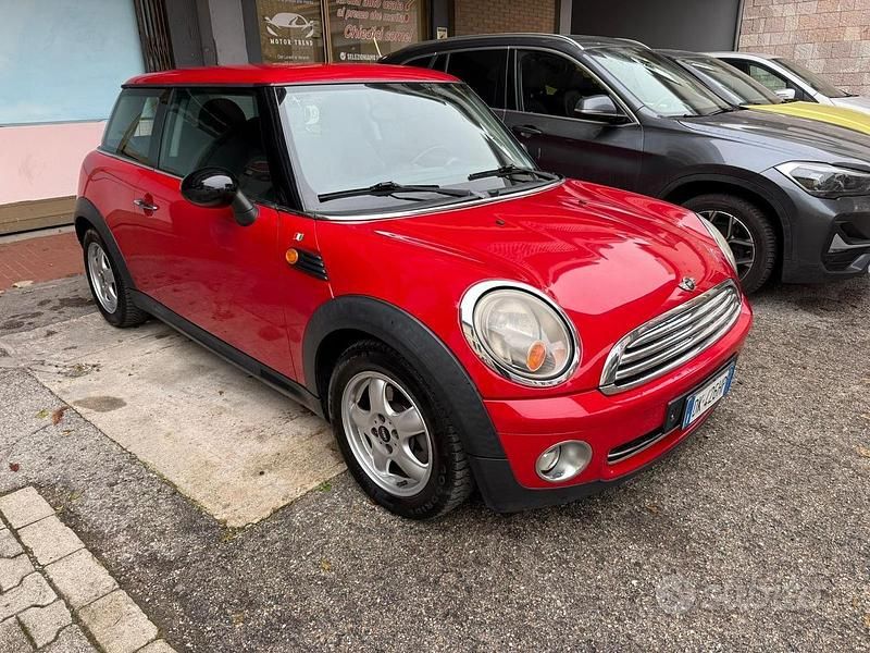 Usata Mini Cooper 95 CV (69 kW) 2007 Rosso Utilitaria