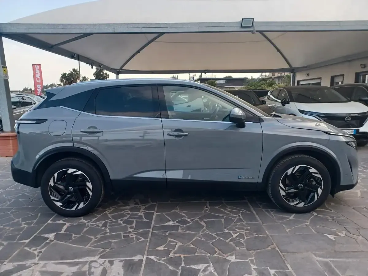 Usata Nissan Qashqai N-Connecta 190 CV (139 kW) 2025 Grigio SUV