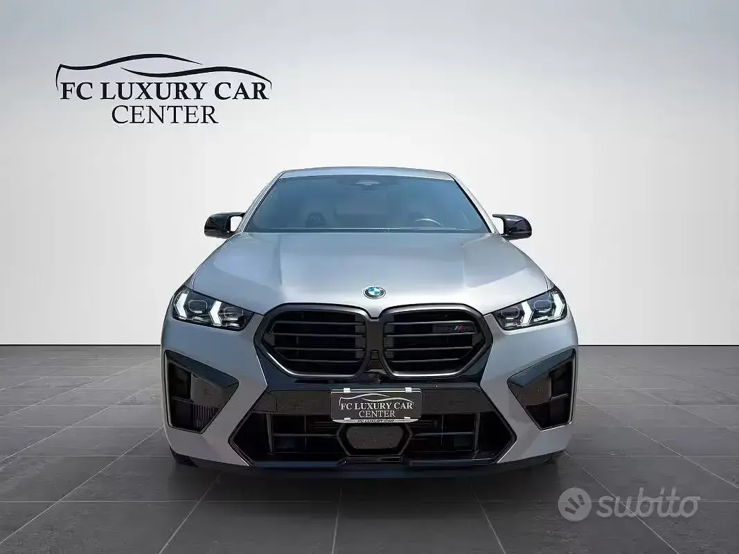 Usata BMW X6 M Competition Edition 625 CV (459 kW) 2024 Frozen pure grey SUV