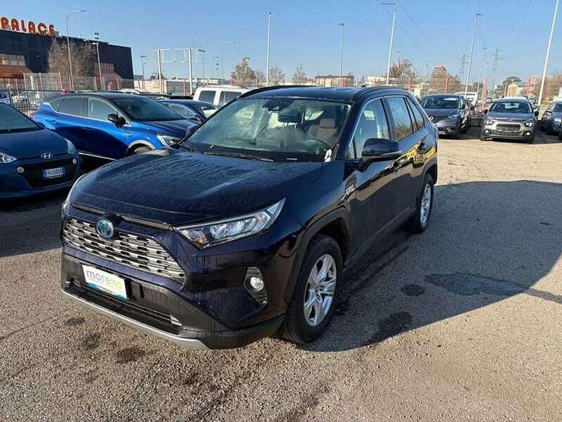 Usata Toyota RAV4 Hybrid Active 178 CV (130 kW) 2021 Blu/azzurro SUV