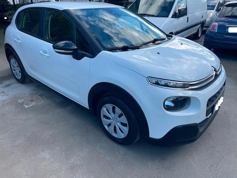Bianco Usata 2017 Citroën C3 Shine Tre volumi | 8890 € (Buon prezzo) - Immagine 1/4