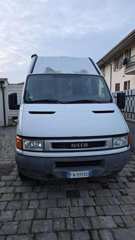 Usata Iveco Daily 129 CV (94 kW) 2003