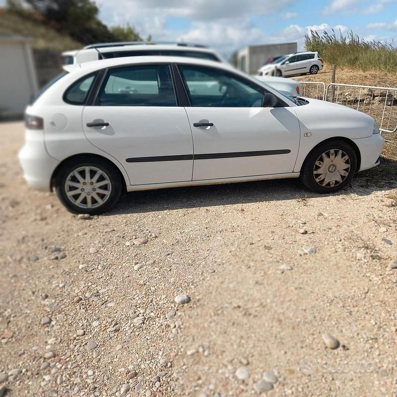 Usata Seat Ibiza 79 CV (58 kW) 2009 Bianco Berlina