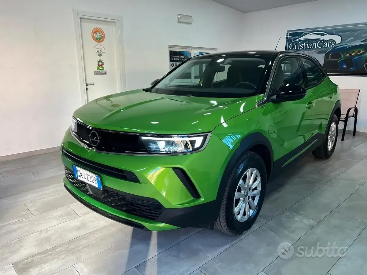 Usata Opel Mokka Elegance 101 CV (74 kW) 2023 Verde SUV