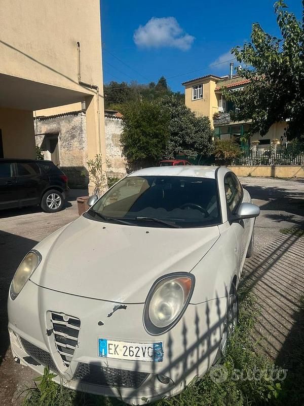 Usata Alfa Romeo MiTo 95 CV (69 kW) 2011 Bianco Utilitaria