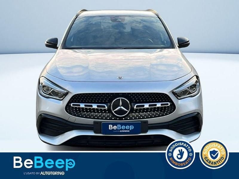 Usata Mercedes GLA200 Premium 150 CV (110 kW) 2022 Argento metallizzato SUV