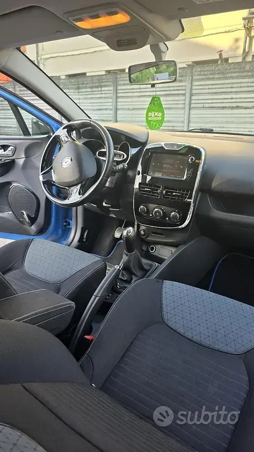 Usata Renault Clio IV 90 CV (66 kW) 2013 Bluazzurro Berlina